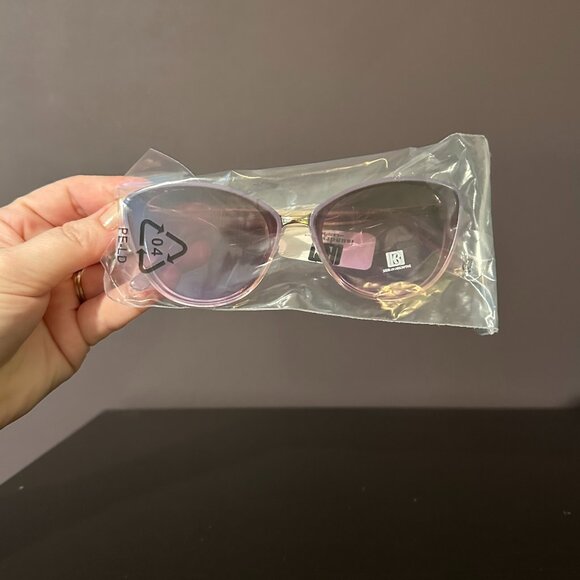 Laundry By Shelli Segal Metal Temple Cat Eye Sunglasses - Picture 3 of 12